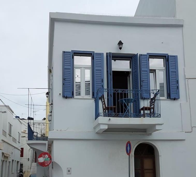 Gyzi 'S House Apartment Tinos Exterior photo