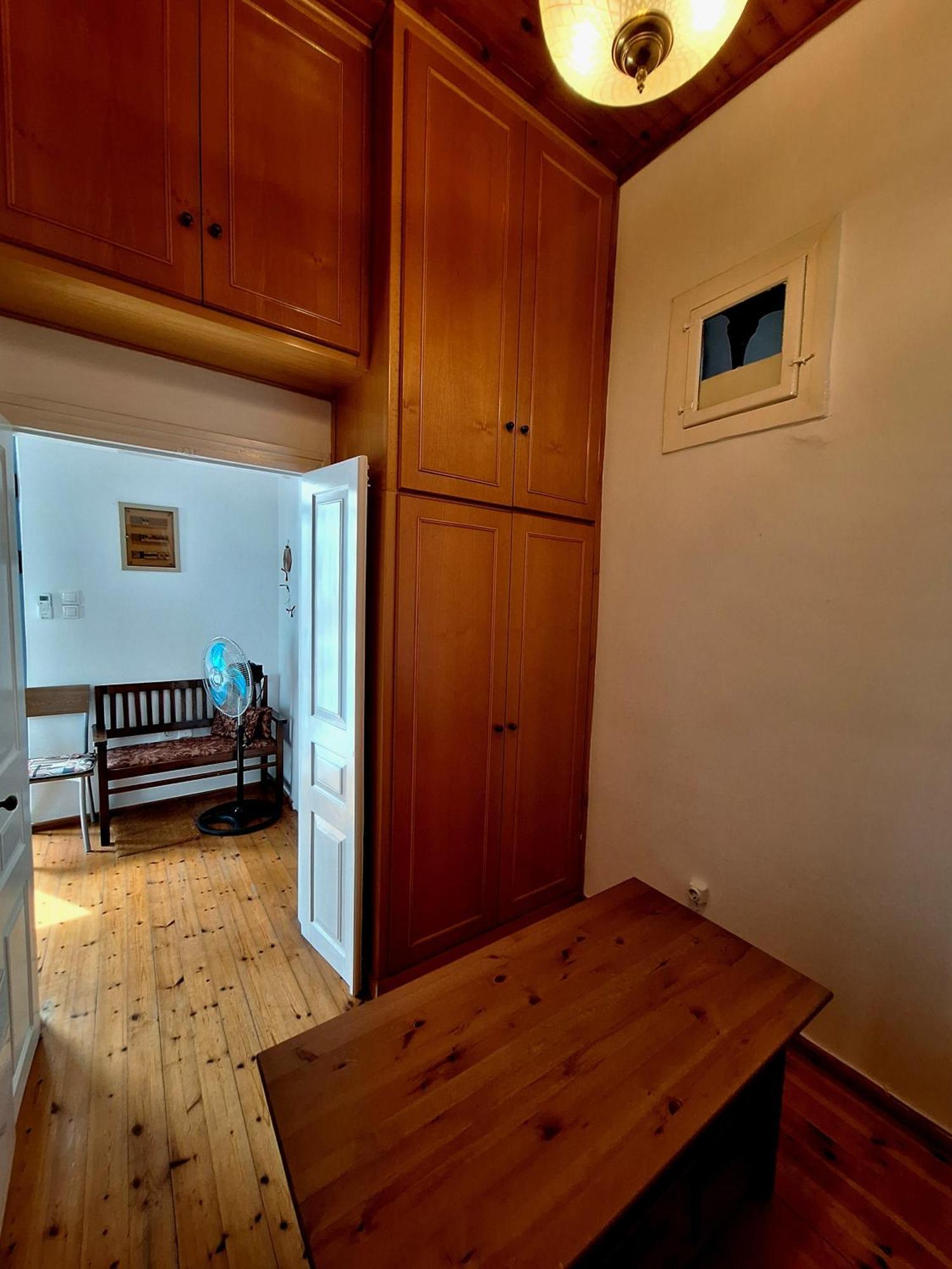Gyzi 'S House Apartment Tinos Exterior photo